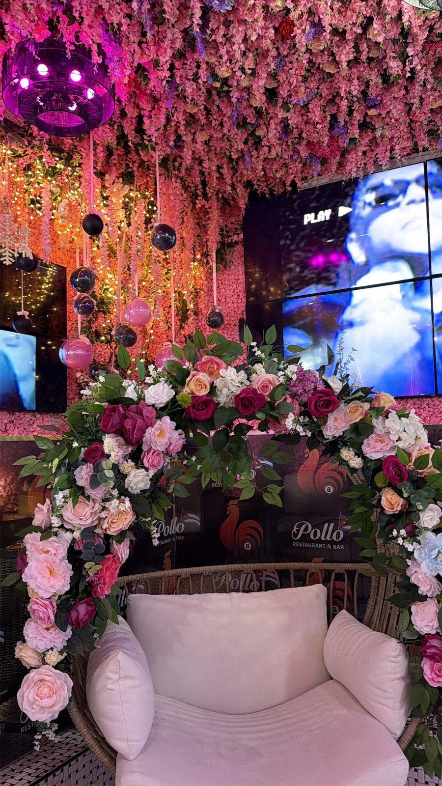 Flower-covered dining room
